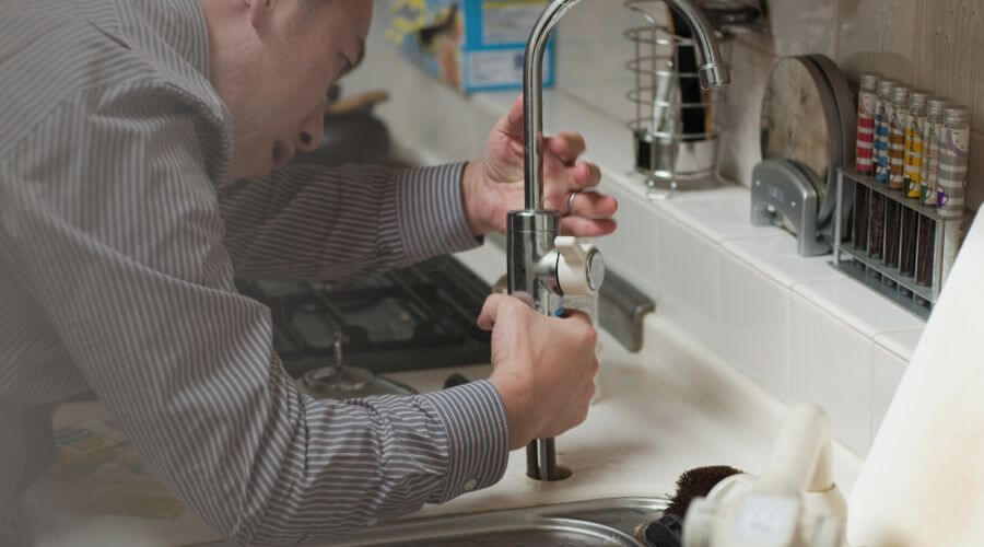 Local tankless water heater installation in Geneva, IL